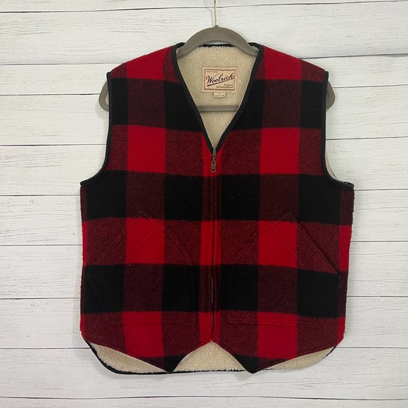 Woolrich rugged outdoor red plaid Men’s vest - Picture 1 of 8